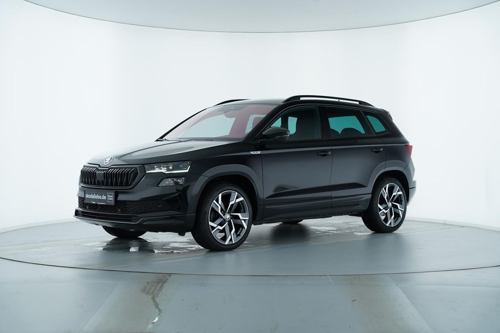Skoda Karoq 2024 г. Чёрный, пробег 41781 км