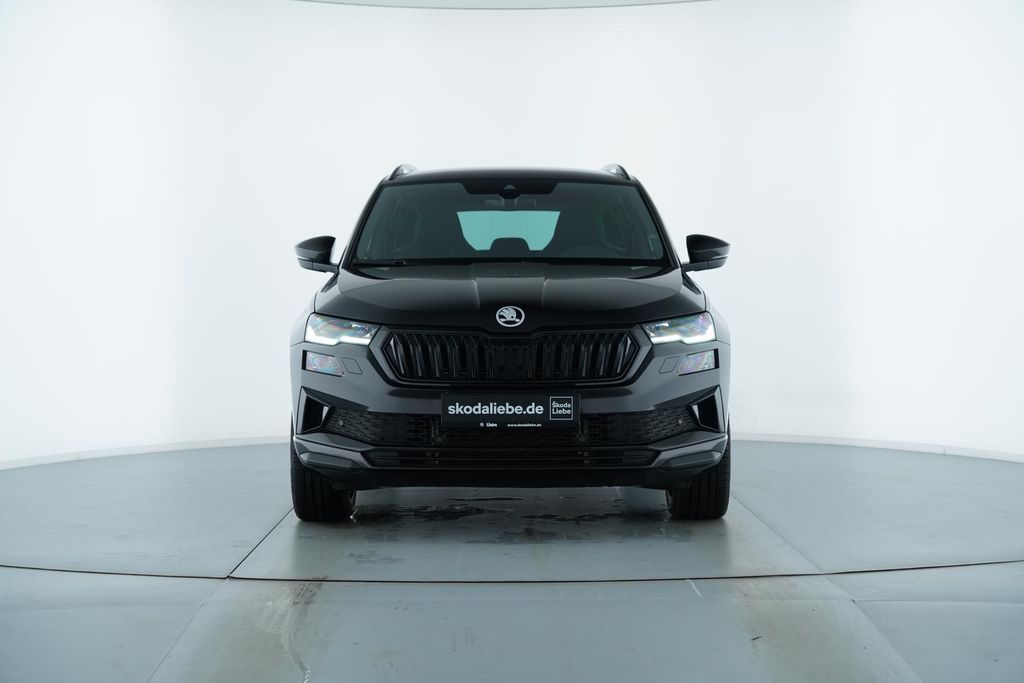 Skoda Karoq 2024 г. Чёрный, пробег 41781 км