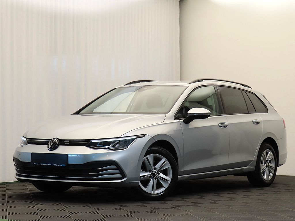 Volkswagen Golf 2024 г. Серебристый, пробег 36000 км