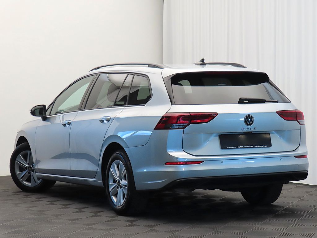 Volkswagen Golf 2024 г. Серебристый, пробег 36000 км