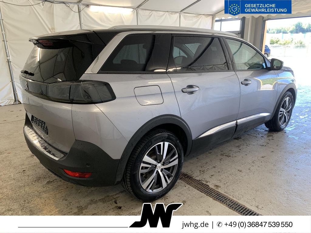 Peugeot 5008 2022 г. Серый, пробег 60000 км