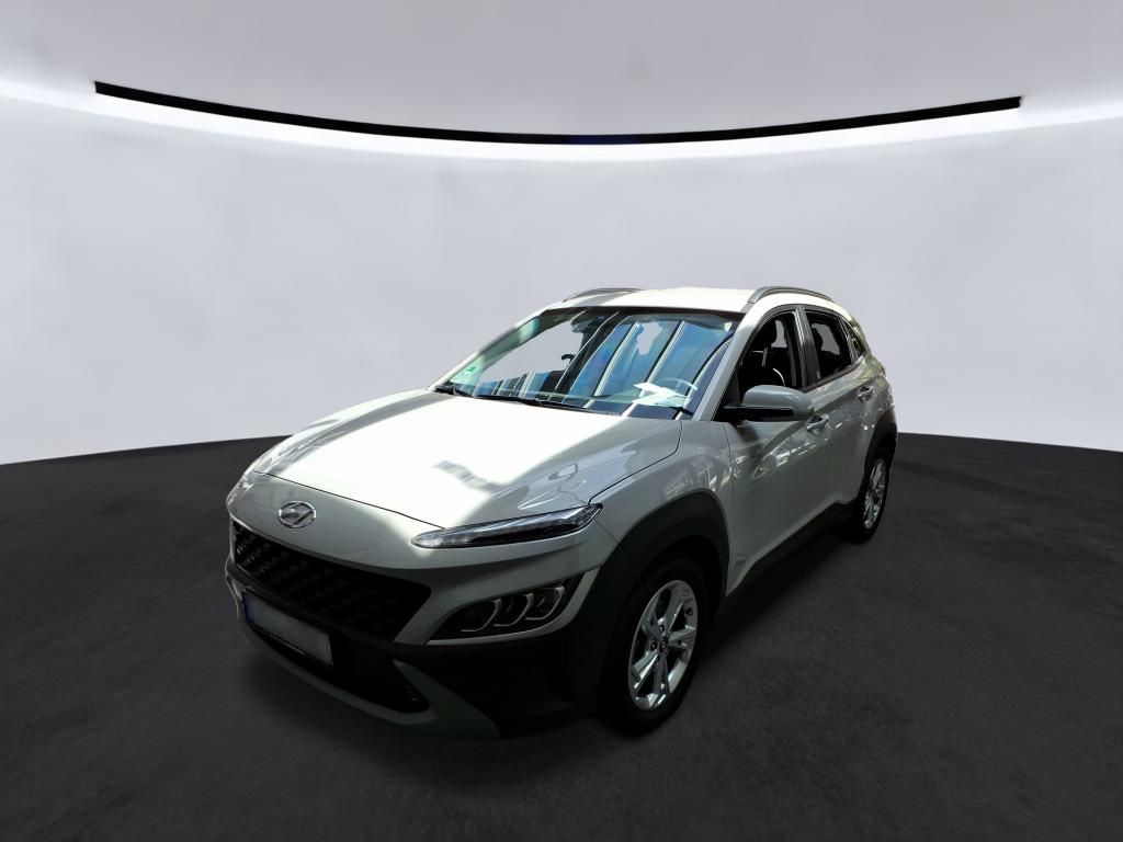 Hyundai Kona 2022 г. Серый, пробег 42000 км