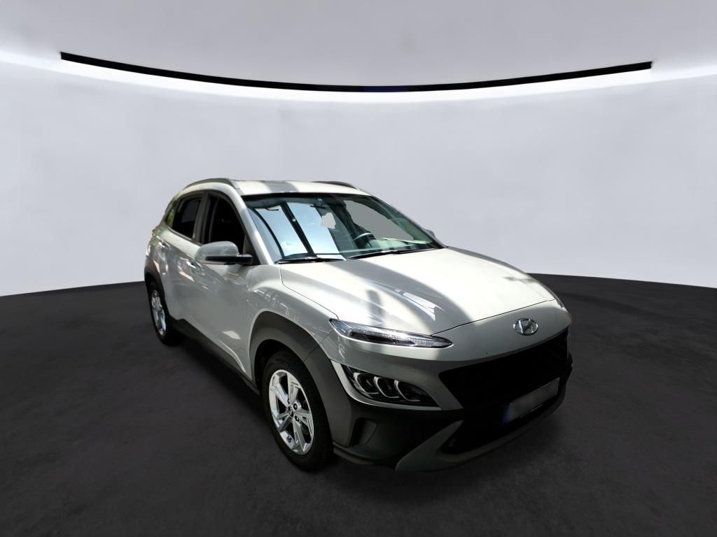 Hyundai Kona 2022 г. Серый, пробег 42000 км