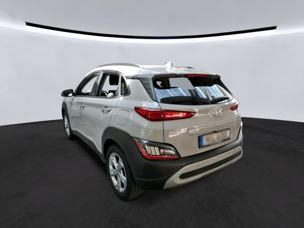 Hyundai Kona 2022 г. Серый, пробег 42000 км