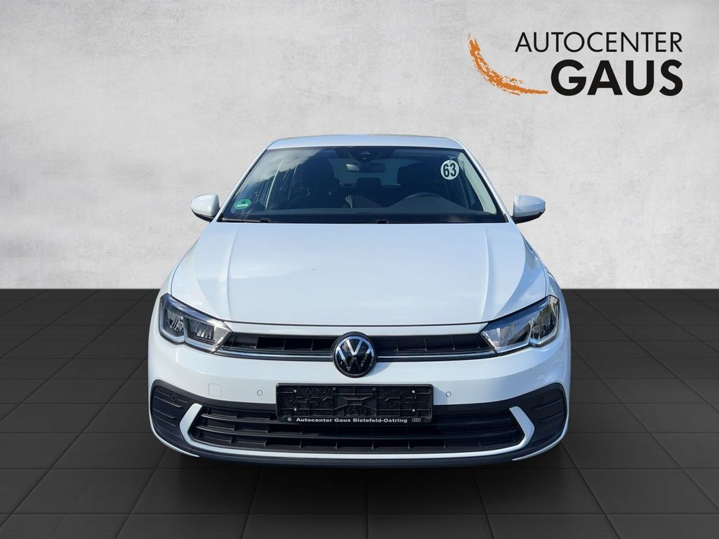 Volkswagen Polo 2023 г. Белый, пробег 46003 км