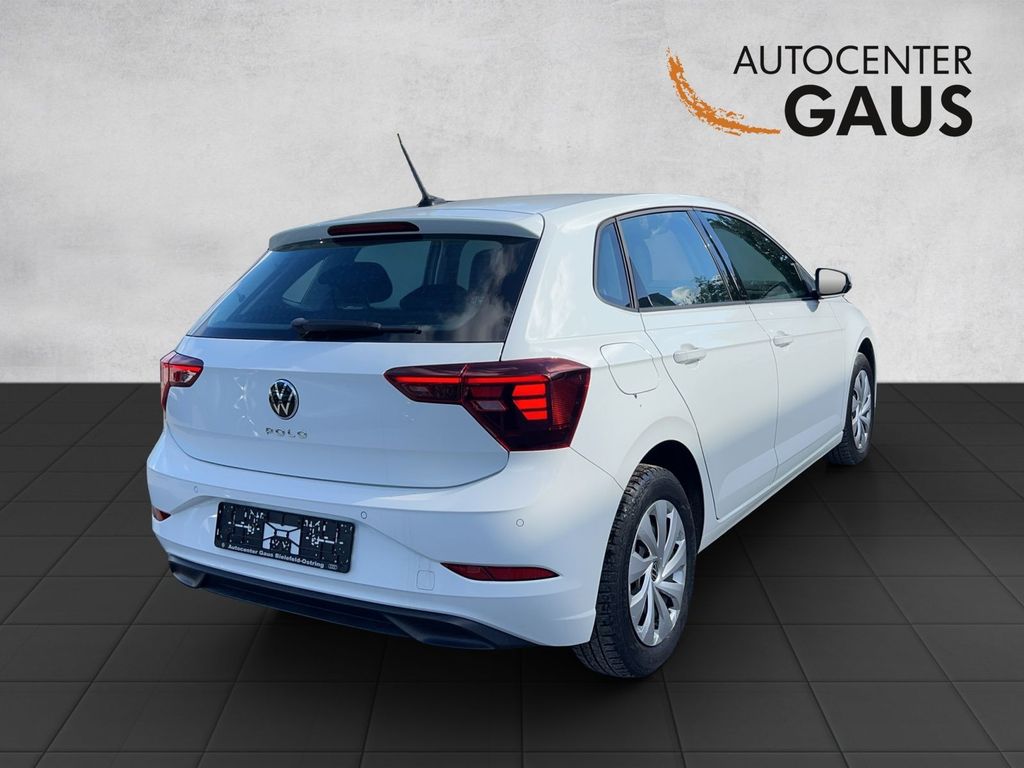 Volkswagen Polo 2023 г. Белый, пробег 46003 км