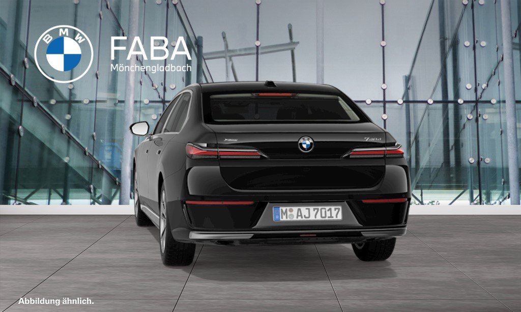 BMW 740 2023 г. Чёрный, пробег 25550 км