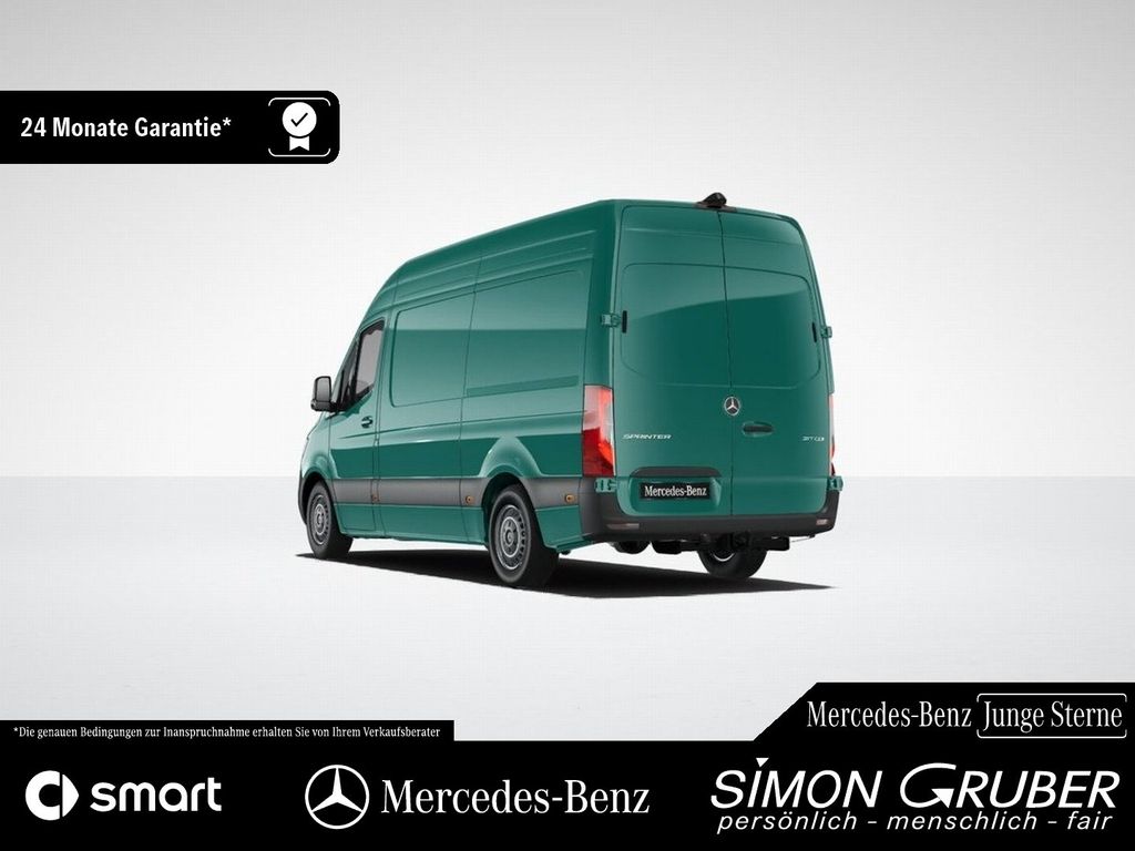 Mercedes-Benz SPRINTER 2024 г. Зелёный, пробег 31302 км