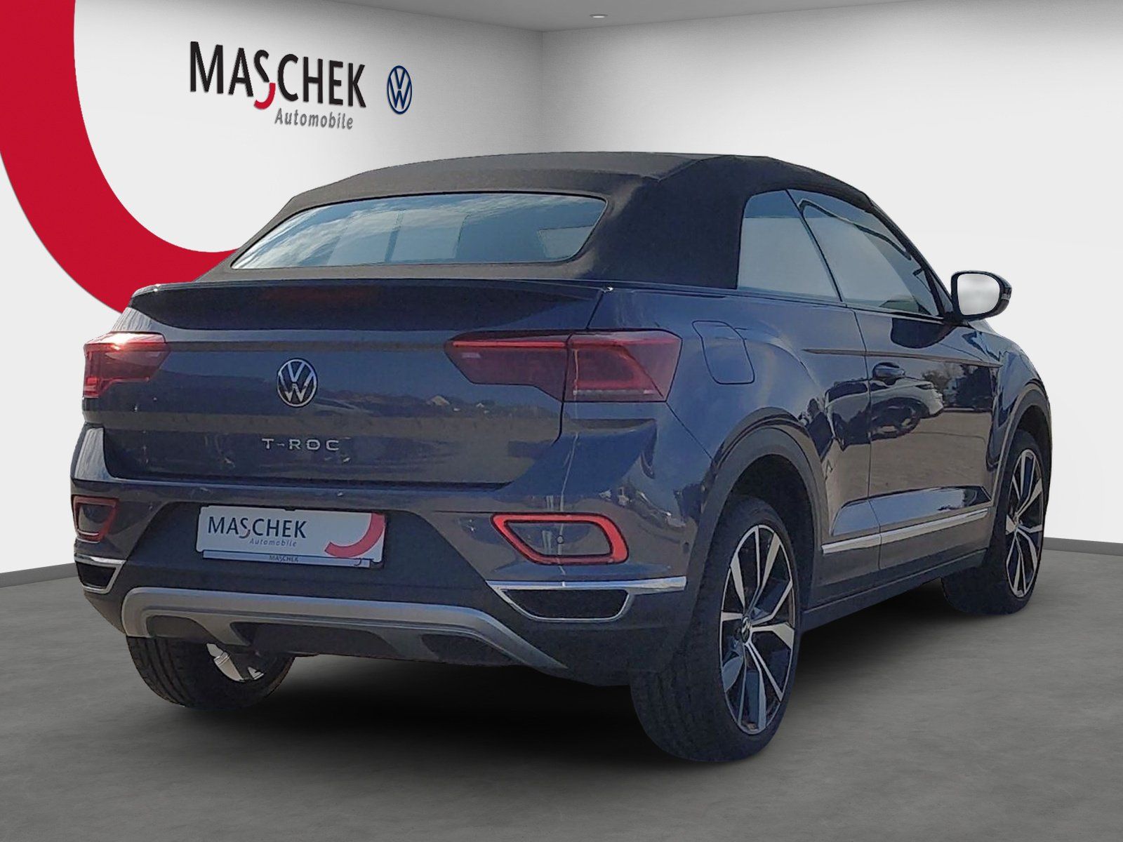 Volkswagen T-Roc 2022 г. Чёрный, пробег 24990 км