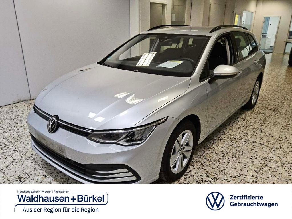Volkswagen Golf 2023 г. Серебристый, пробег 51271 км