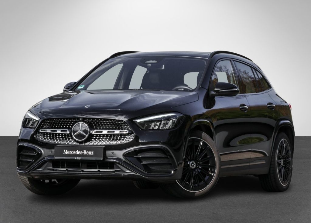 Mercedes-Benz GLA 200 2023 г. Чёрный, пробег 42307 км