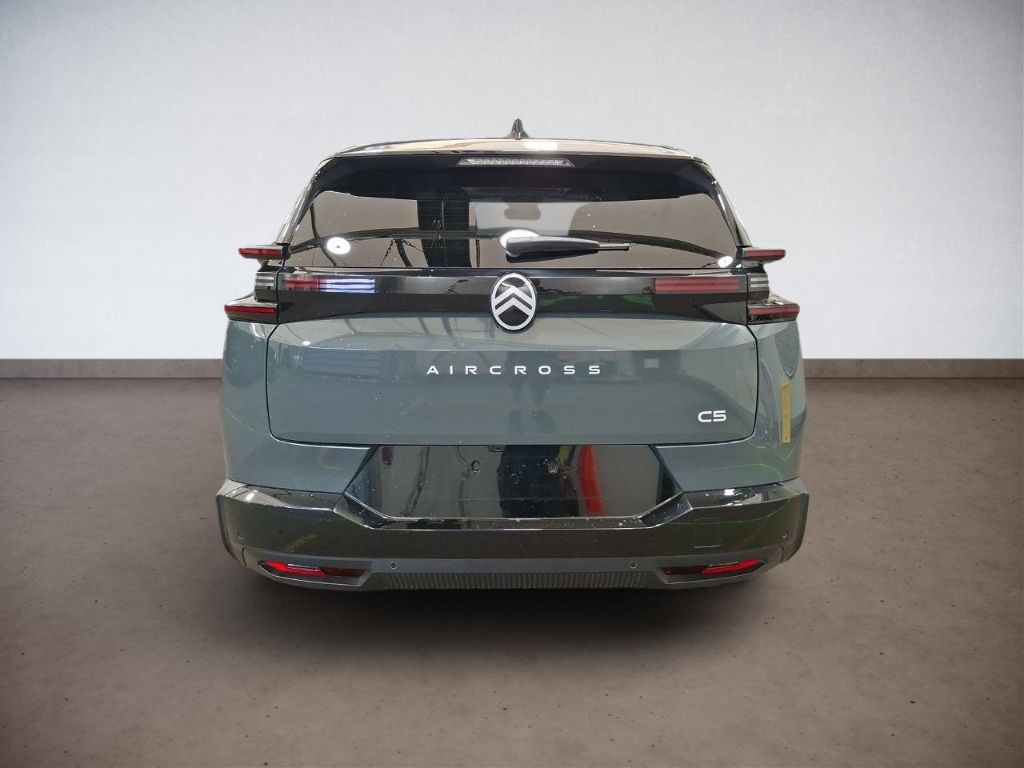 Citroen C5 Aircross 2026 г. Зелёный, пробег 27600 км