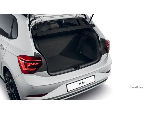 Volkswagen Polo 2023 г. Белый, пробег 42400 км