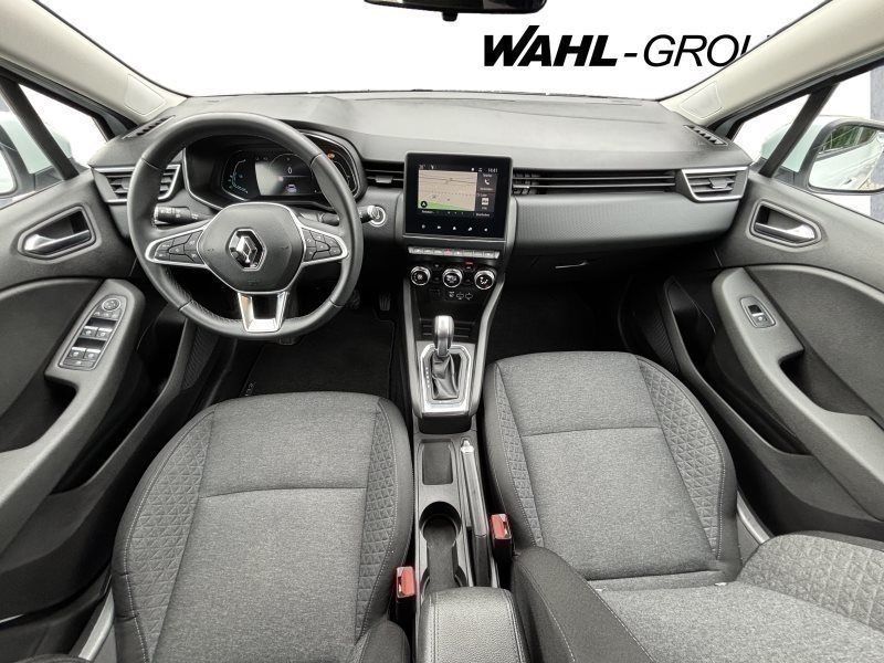 Renault Clio 2021 г. Белый, пробег 44143 км