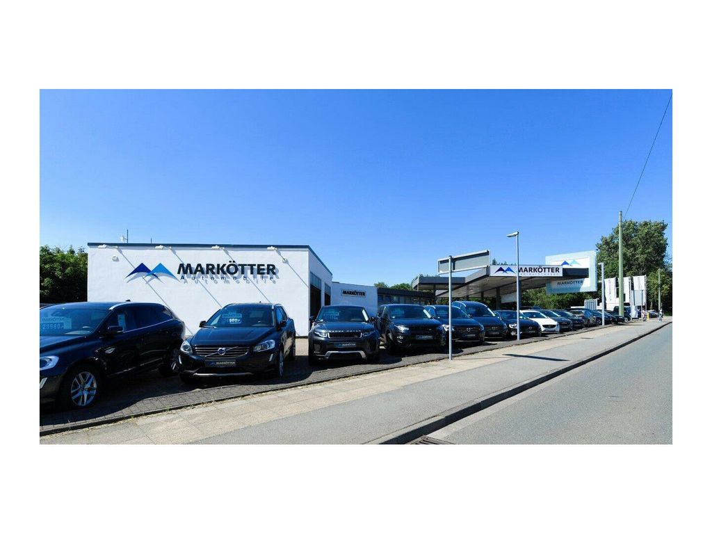 Volvo XC60 2023 г. Чёрный, пробег 54850 км