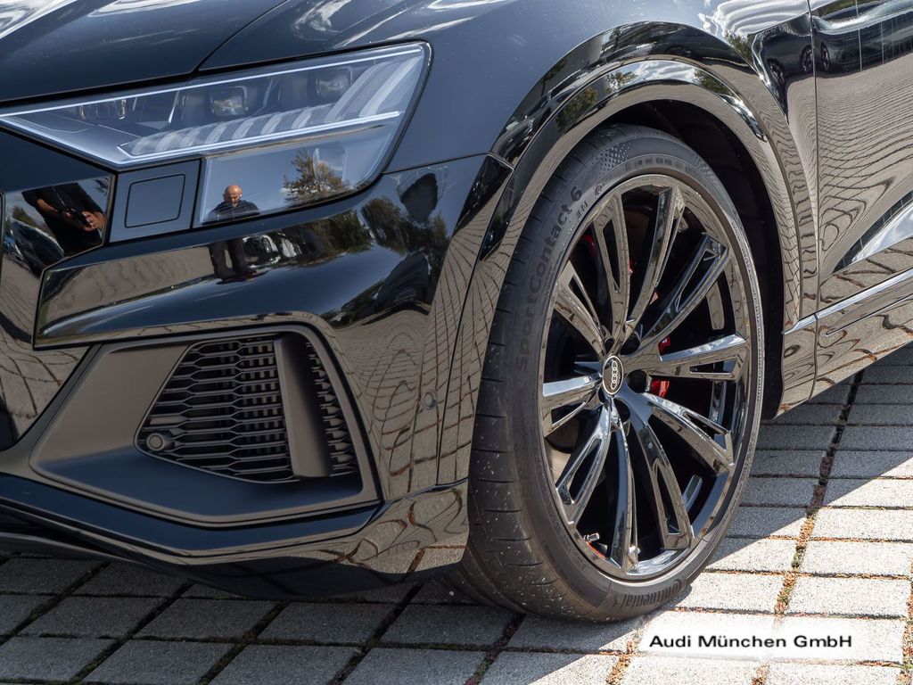 Audi SQ8 2023 г. Чёрный, пробег 59937 км