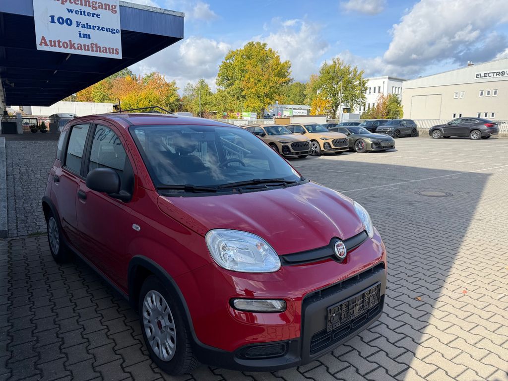 Fiat Panda 2024 г. Красный, пробег 52086 км