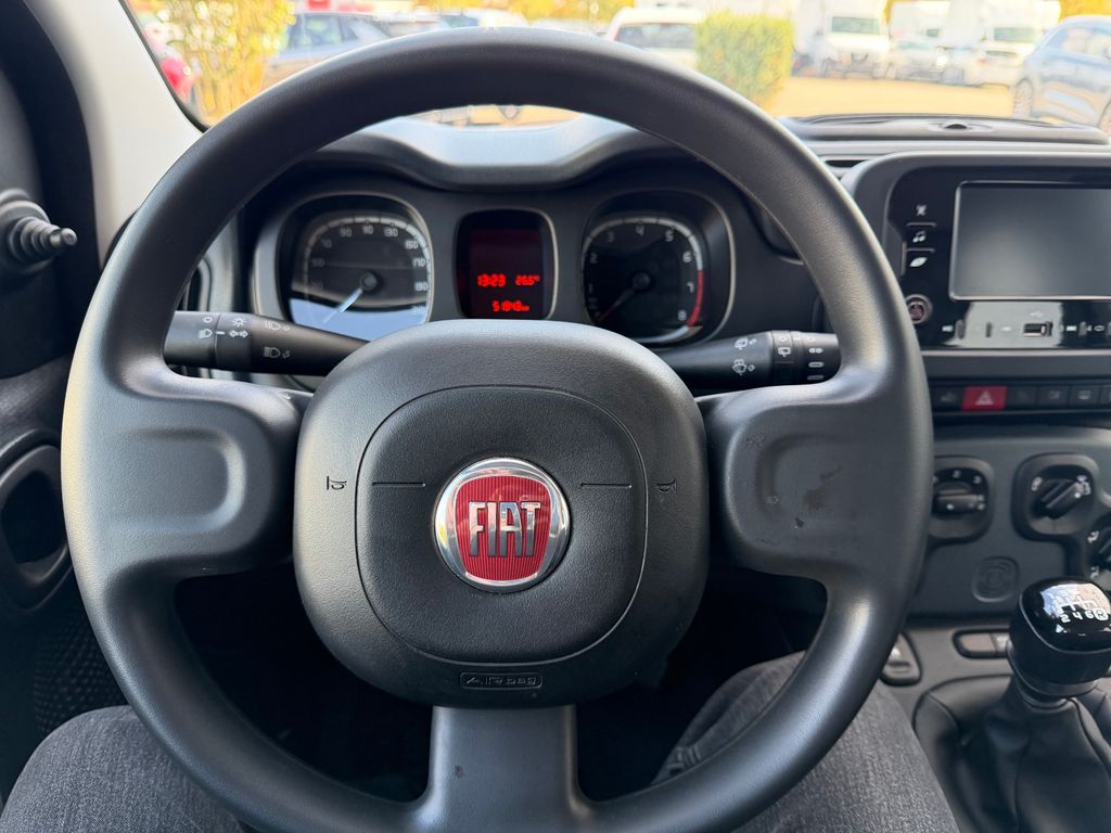 Fiat Panda 2024 г. Красный, пробег 52086 км