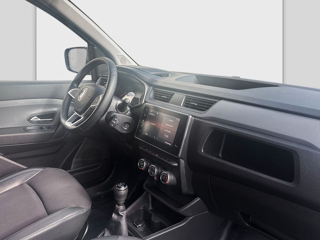 Renault Express 2021 г. Белый, пробег 47100 км