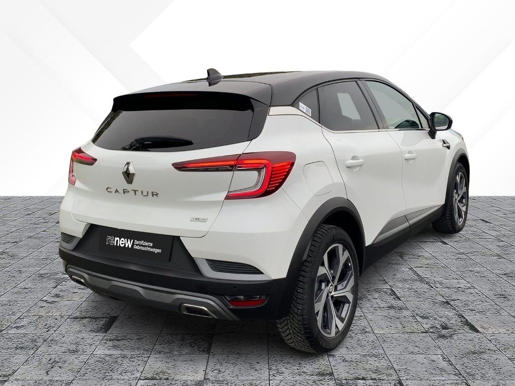 Renault Captur 2022 г. Белый, пробег 26856 км