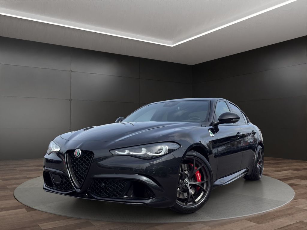 Alfa Romeo Giulia 2024 г. Чёрный, пробег 48115 км