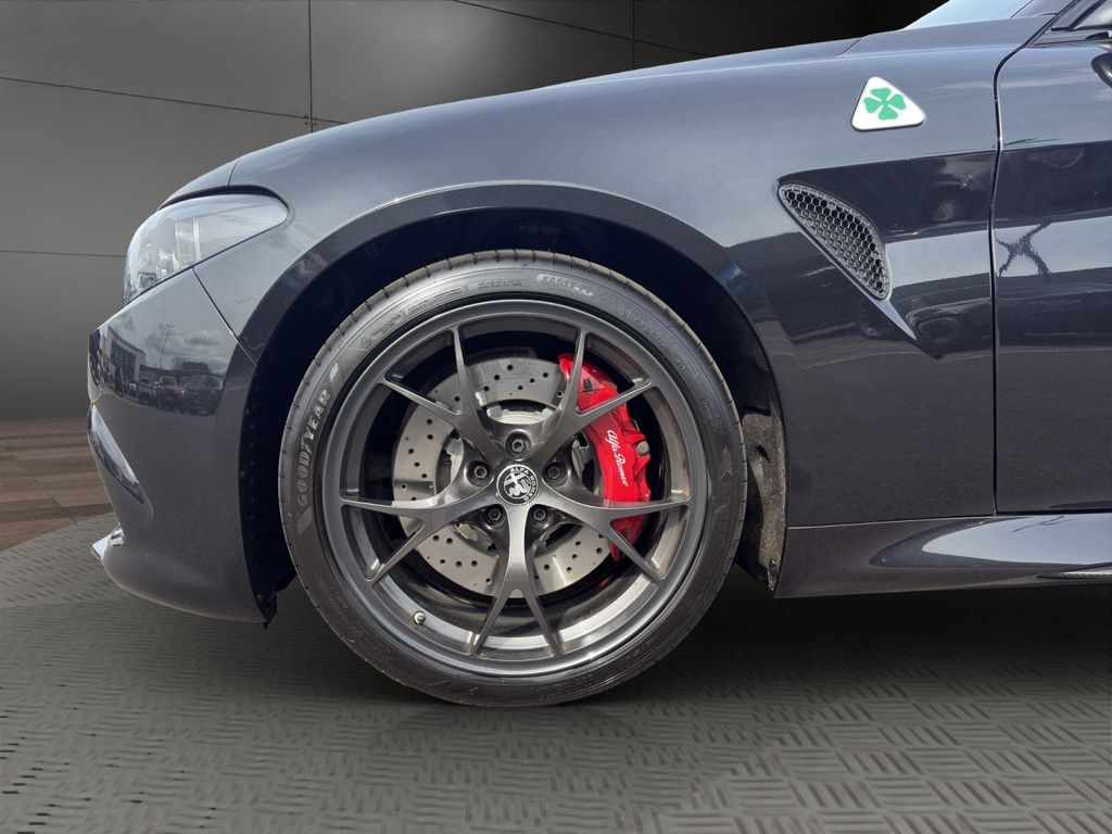 Alfa Romeo Giulia 2024 г. Чёрный, пробег 48115 км