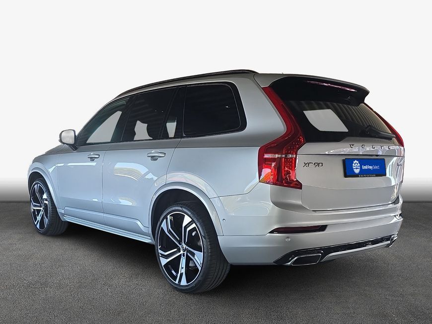 Volvo XC90 2021 г. Серебристый, пробег 54442 км