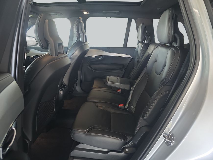 Volvo XC90 2021 г. Серебристый, пробег 54442 км