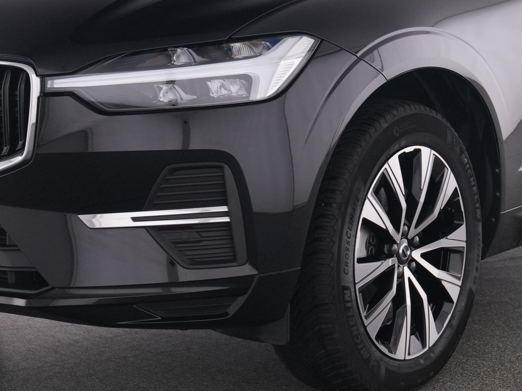 Volvo XC60 2023 г. Чёрный, пробег 41607 км