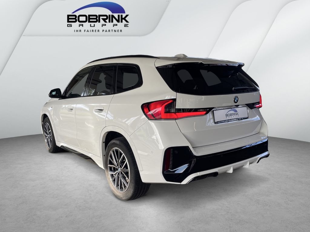 BMW X1 2023 г. Белый, пробег 38805 км