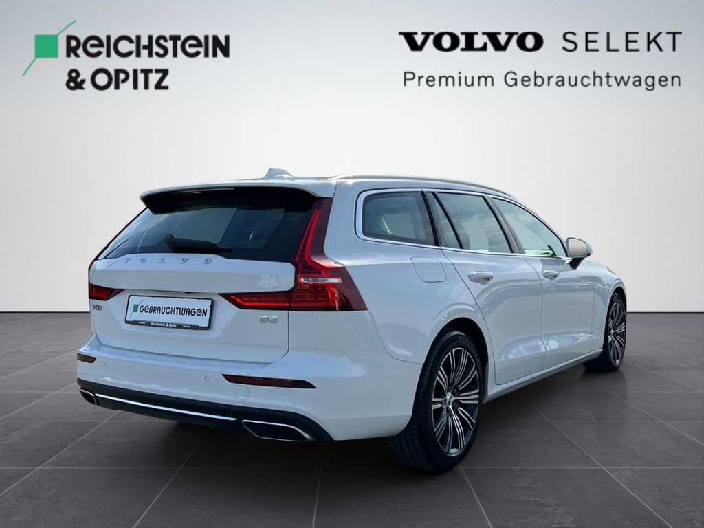 Volvo V60 2022 г. Белый, пробег 51450 км