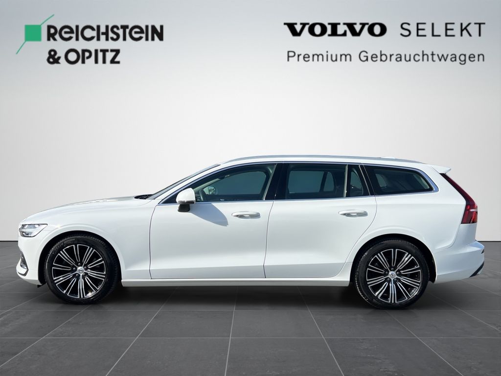 Volvo V60 2022 г. Белый, пробег 51450 км