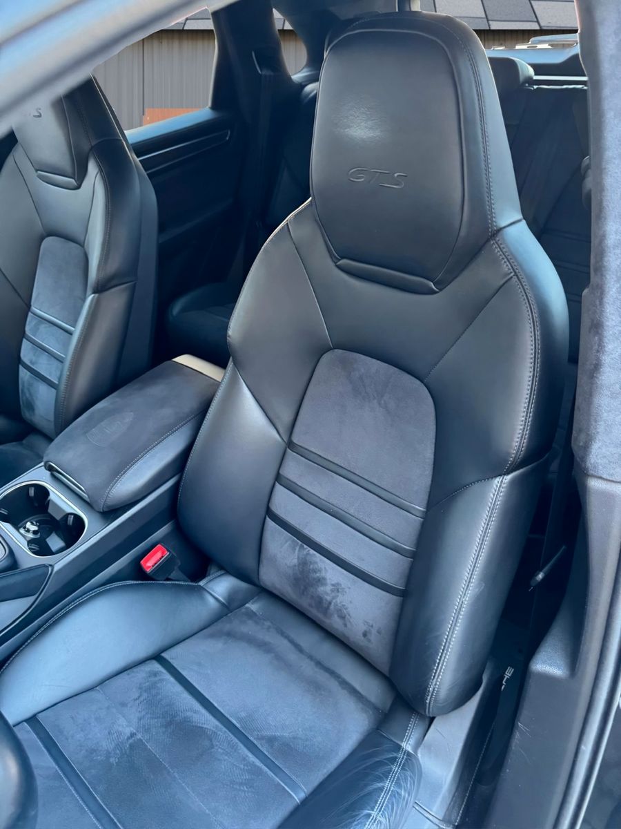 Porsche Cayenne 2022 г. Чёрный, пробег 47200 км
