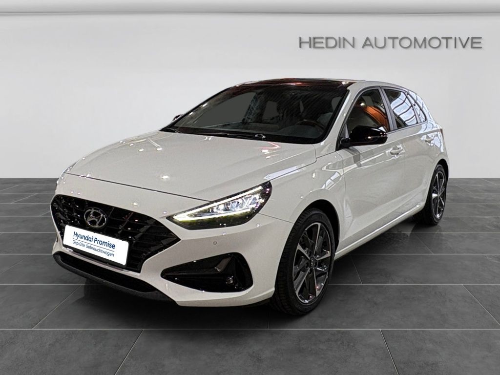 Hyundai i30 2021 г. Белый, пробег 36818 км