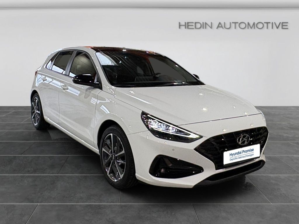 Hyundai i30 2021 г. Белый, пробег 36818 км