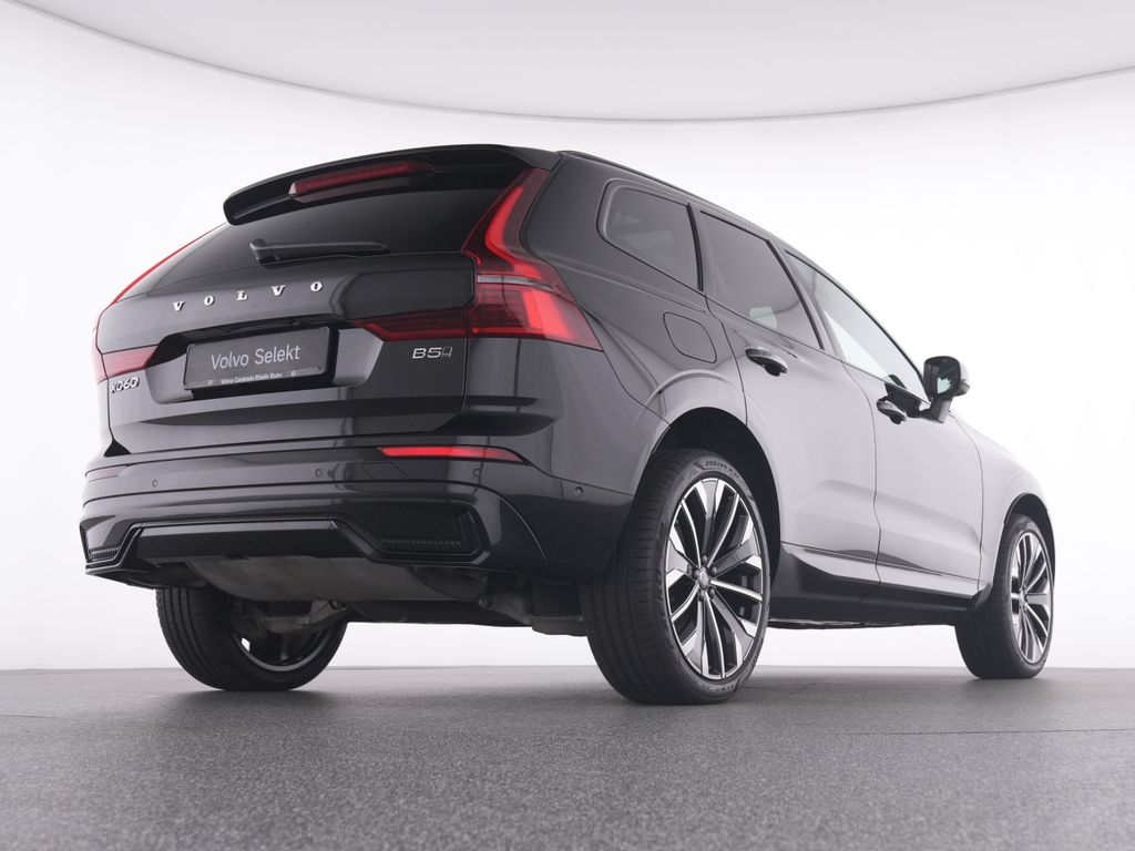 Volvo XC60 2025 г. Чёрный, пробег 30220 км