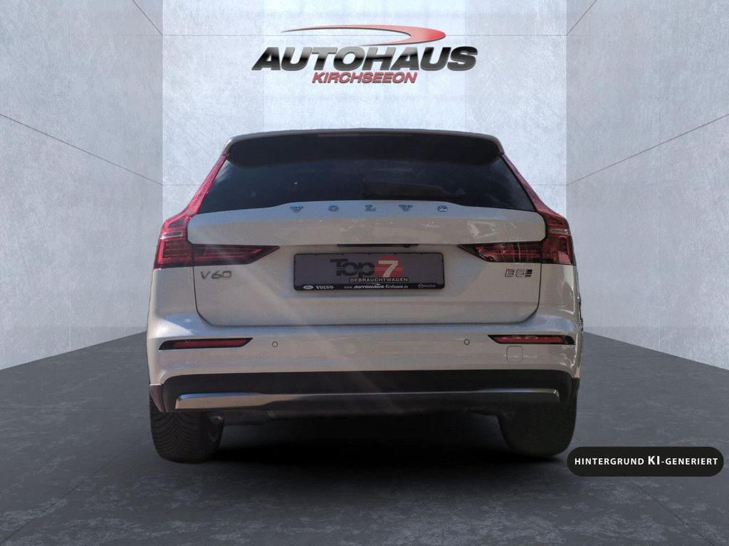 Volvo V60 Cross Country 2024 г. Белый, пробег 19800 км