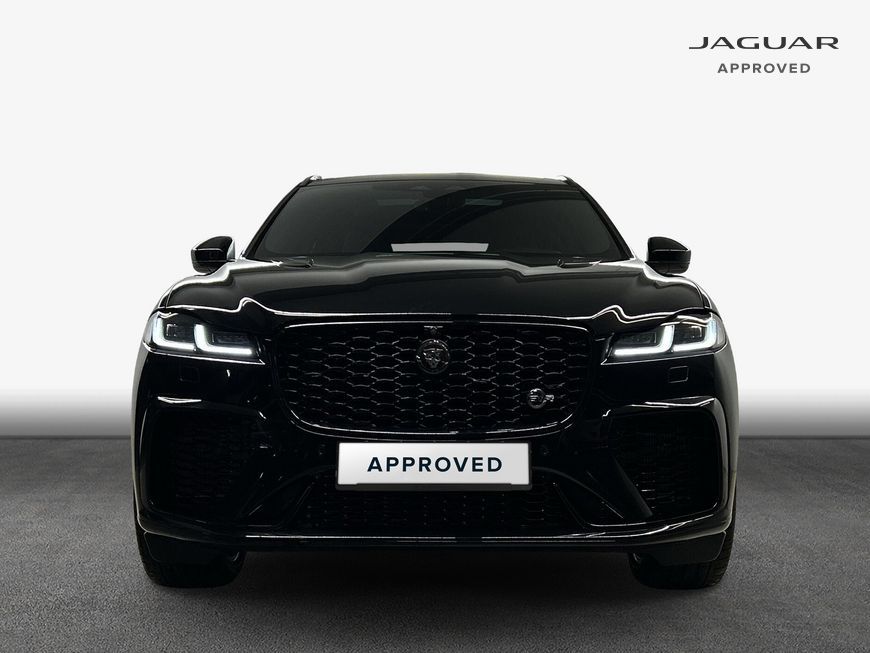 Jaguar F-Pace 2023 г. Чёрный, пробег 30132 км