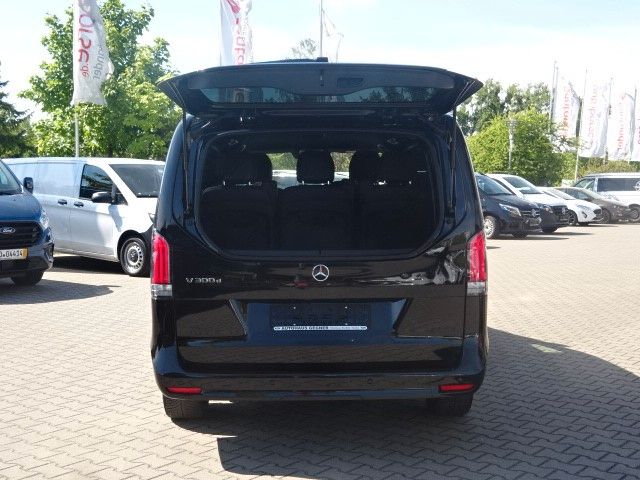 Mercedes-Benz V 300 2024 г. Чёрный, пробег 24317 км