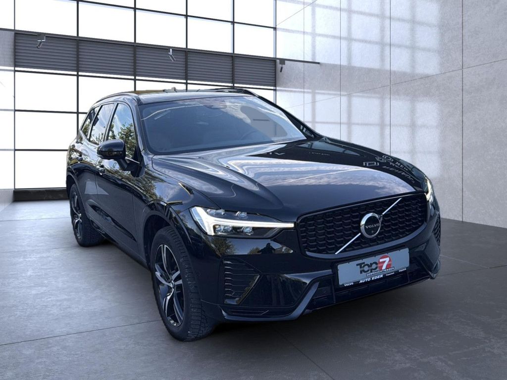 Volvo XC60 2022 г. Чёрный, пробег 55500 км