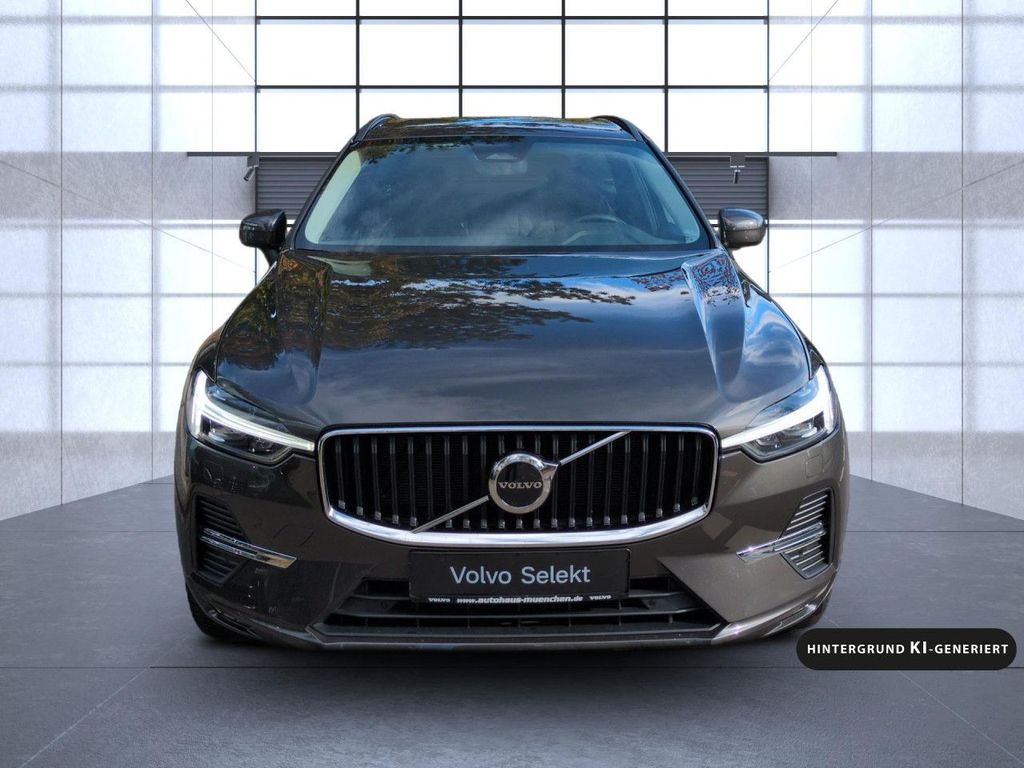 Volvo XC60 2023 г. Серый, пробег 47000 км