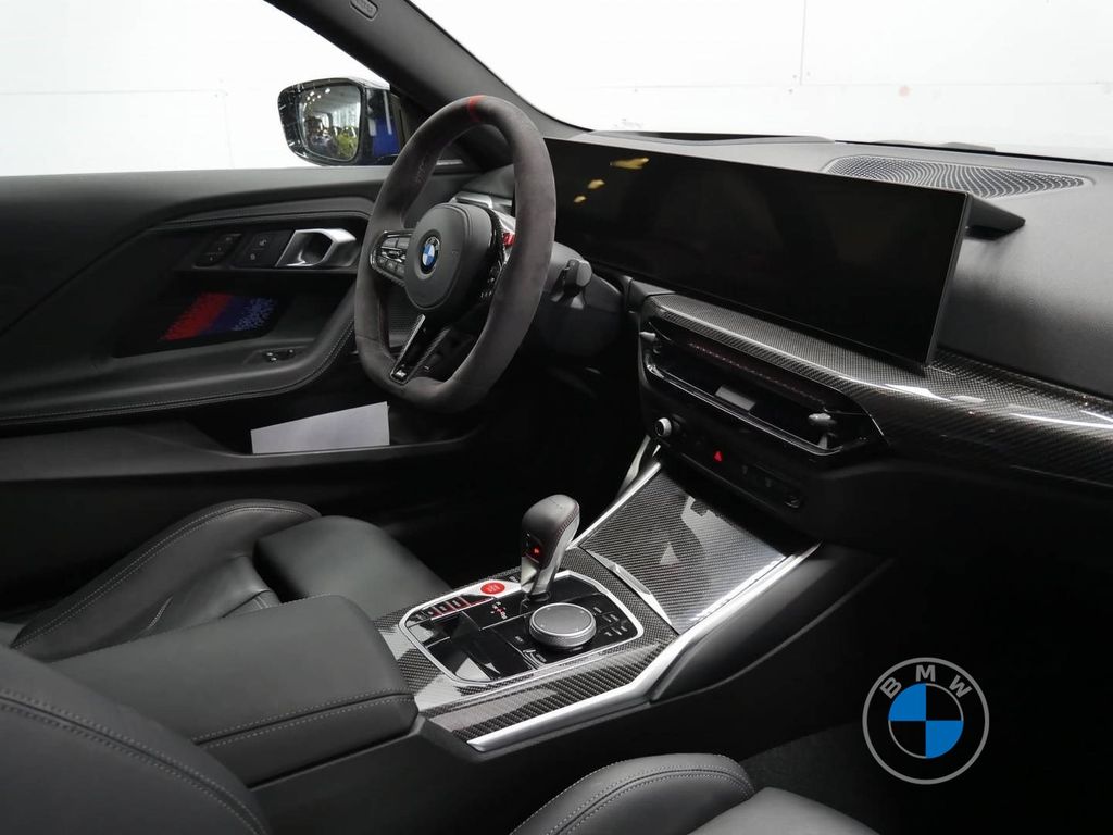BMW M2 2025 г. Синий, пробег 9500 км