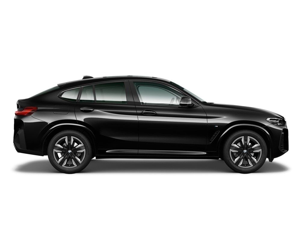 BMW X4 2023 г. Чёрный, пробег 37514 км