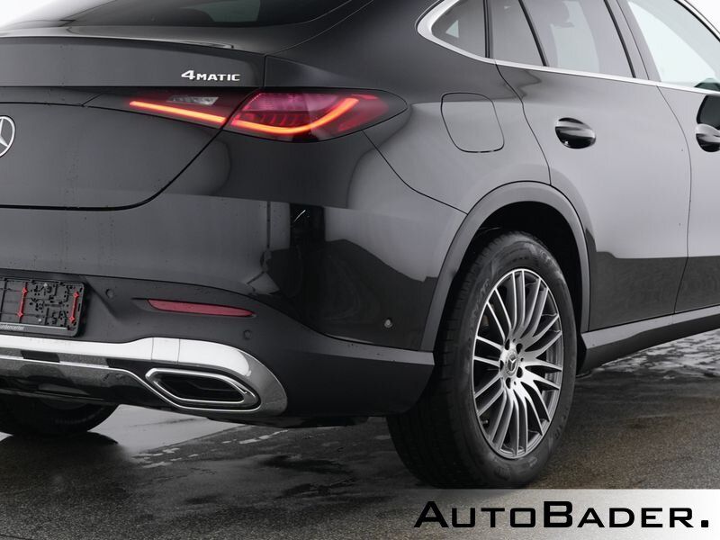 Mercedes-Benz GLC 220 2025 г. Чёрный, пробег 32850 км
