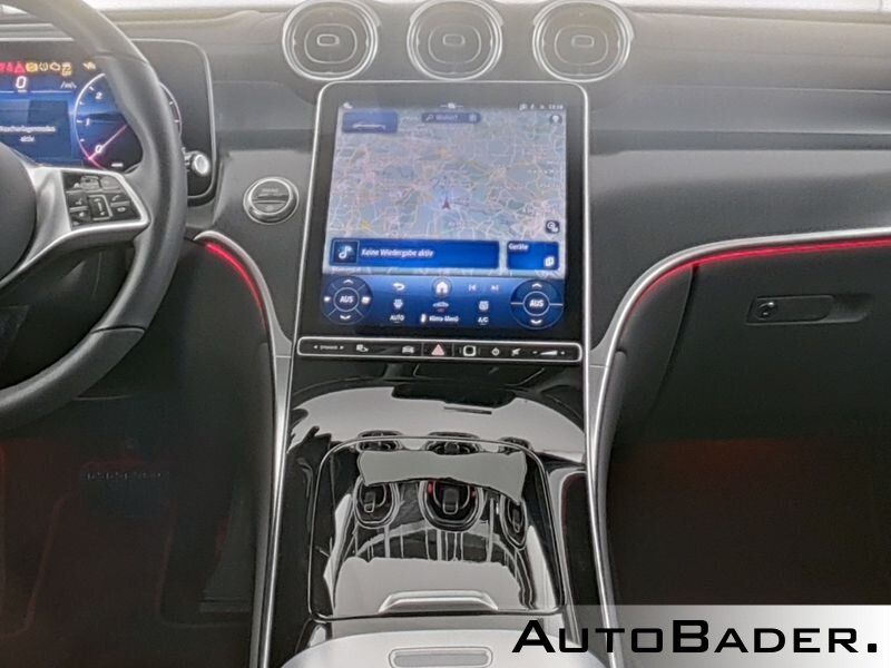 Mercedes-Benz GLC 220 2025 г. Чёрный, пробег 32850 км
