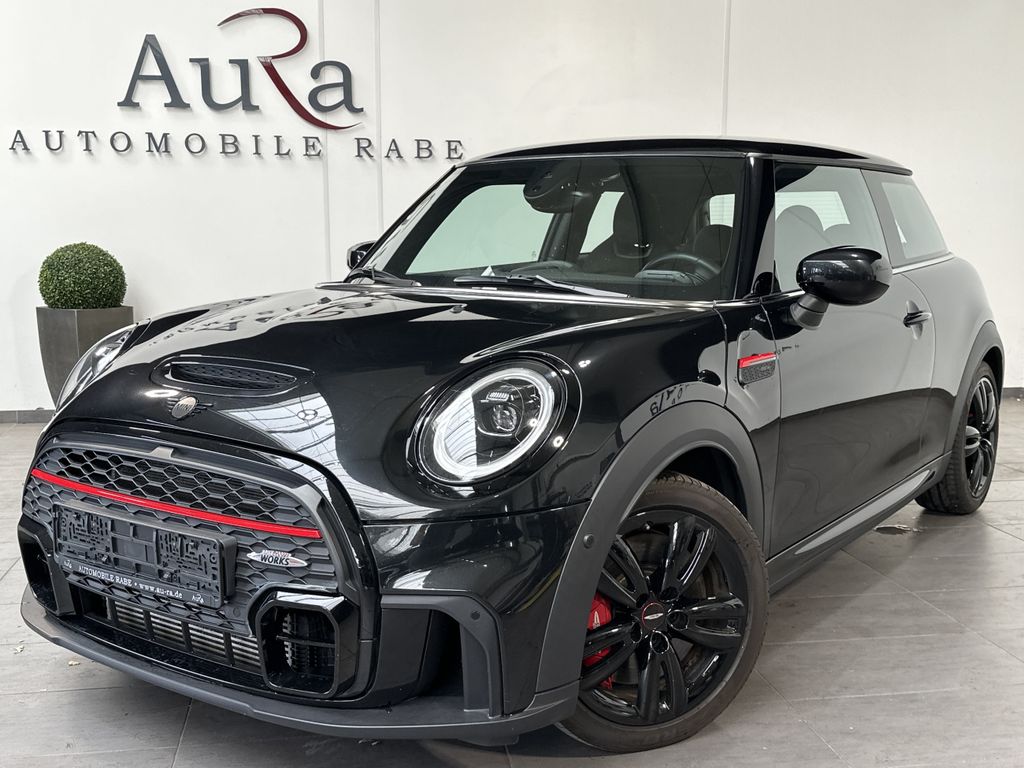 Mini JOHN COOPER WORKS 2022 г. Чёрный, пробег 59750 км