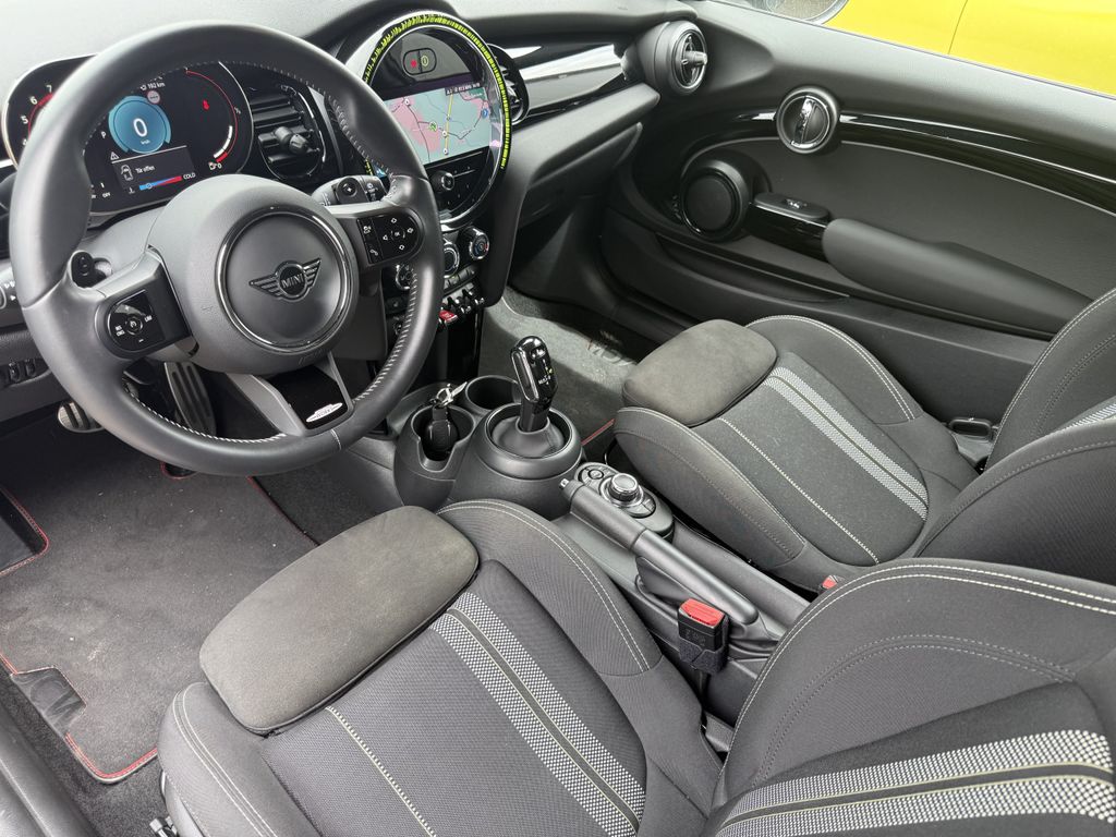 Mini JOHN COOPER WORKS 2022 г. Чёрный, пробег 59750 км