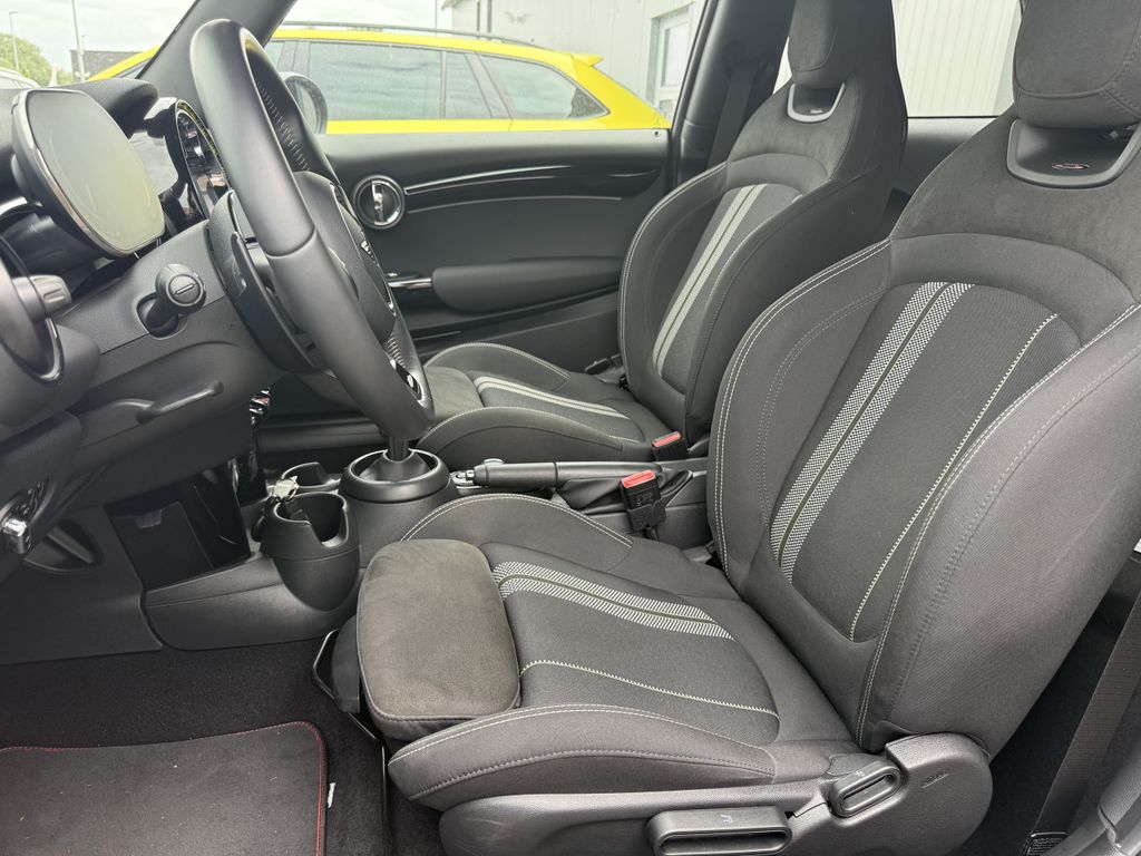 Mini JOHN COOPER WORKS 2022 г. Чёрный, пробег 59750 км
