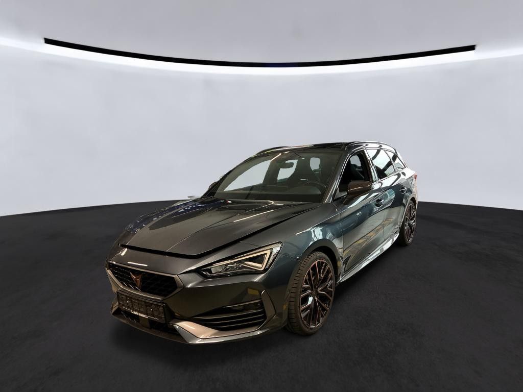 Cupra Leon 2023 г. Серый, пробег 43300 км