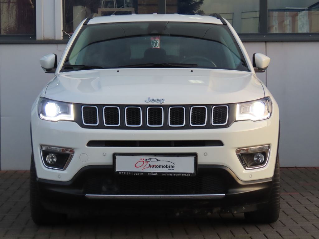 Jeep Compass 2021 г. Белый, пробег 41763 км